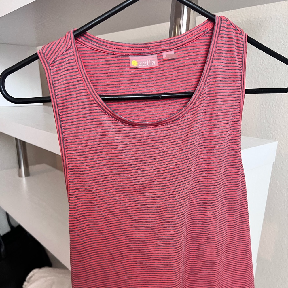 Pink Zella workout tank